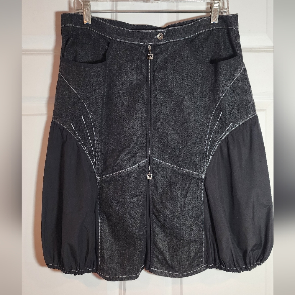 In D'Indies Unique Dark Black Light Denim Skirt White Stitching Size 4